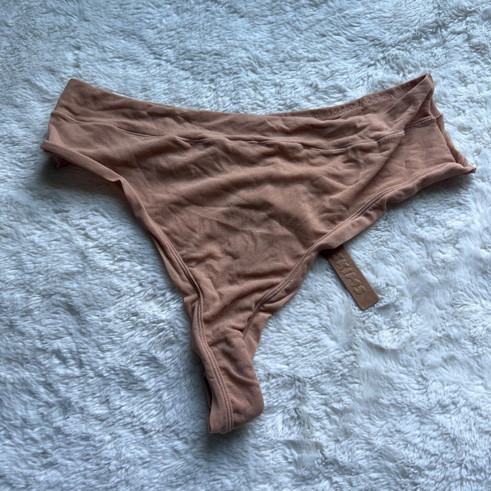 SKIMS Women's Cotton Rib Thong Ochre Tan PN-THG-1635 Size 4X New With Tags